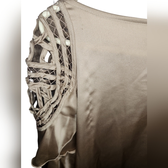 Boston Proper Beige/Tan Satin Long Sleeve Blouse Size 14 - Picture 4 of 4